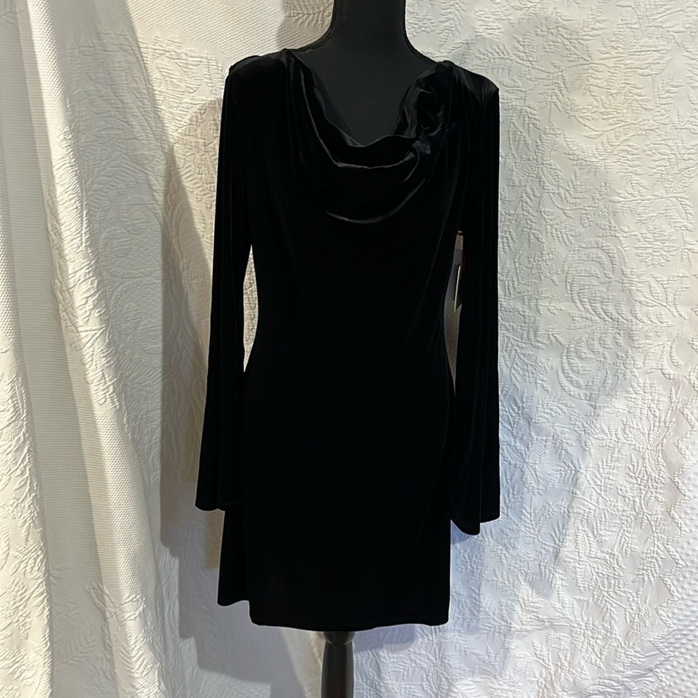 Open Edit velvet dress, size medium, NWT